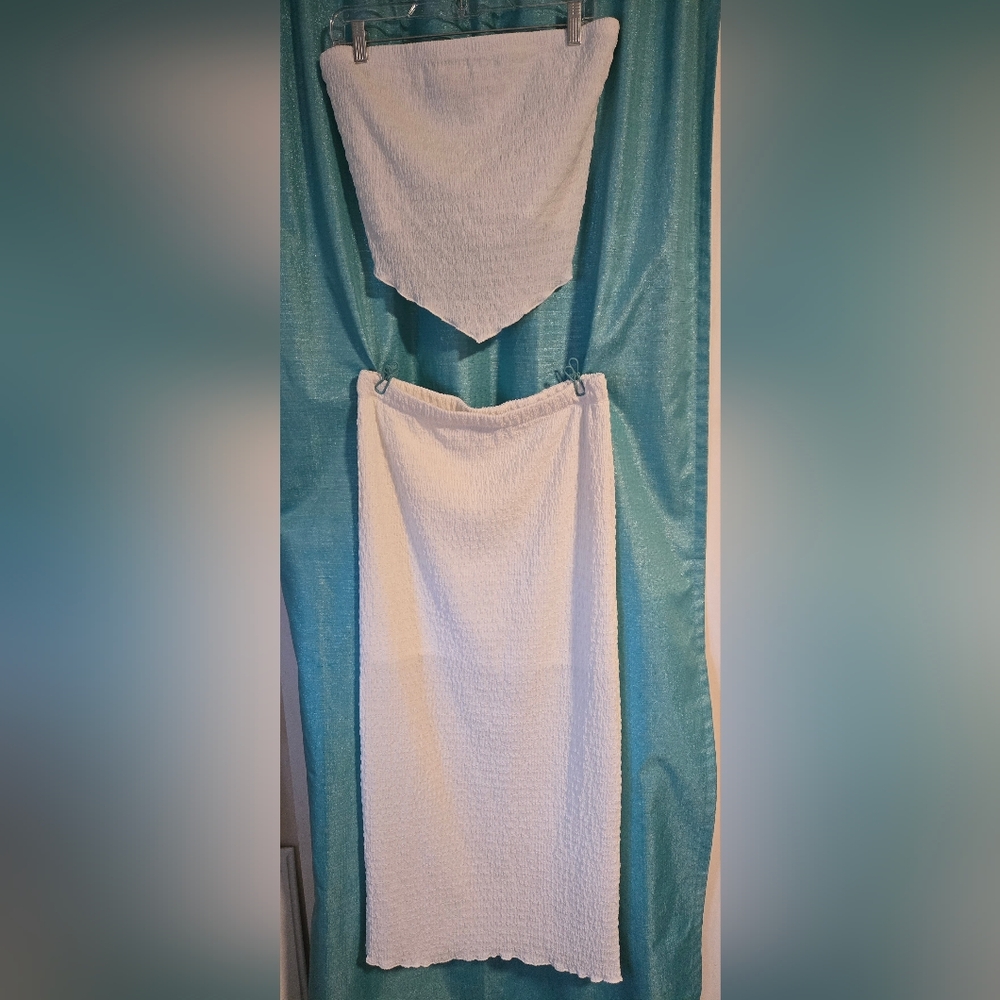 Madden Girl White Maxi Skirt And Halter Top Set